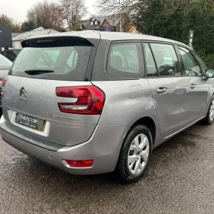2019 Citroen C4 Grand Picasso 1.5 BlueHDi Touch Edition MPV - Image 2