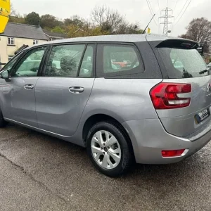 2019 Citroen C4 Grand Picasso 1.5 BlueHDi Touch Edition MPV - Image 4
