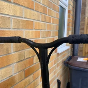 Blunt scooter and core helmet - Image 3