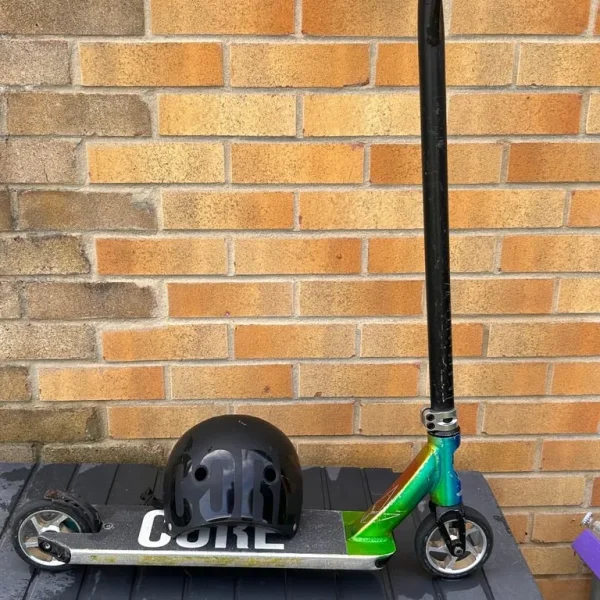 Blunt scooter and core helmet