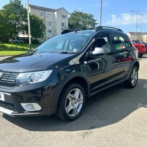 2019 Dacia Sandero Stepway 5-door hatchback - Image 2