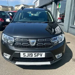 2019 Dacia Sandero Stepway 5-door hatchback - Image 3
