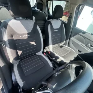 2019 Dacia Sandero Stepway 5-door hatchback - Image 8