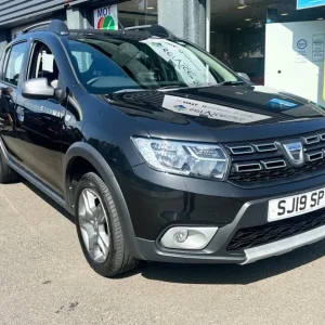 2019 Dacia Sandero Stepway 5-door hatchback