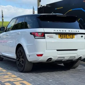 2015 Land Rover Range Rover Sport 3.0 SD V6 Autobiography Dynamic Auto 4WD Euro 6 (s/s) 5dr - Image 3