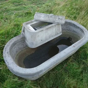 Moore concrete cattle animal trough 40 gallon float and valve - Image 2