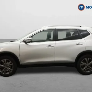 2021 Nissan X-Trail 1.7 dCi N-Connecta 5dr SUV Diesel Manual - Image 4