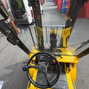 Caterpillar 2.5 Ton Forklift - Image 7