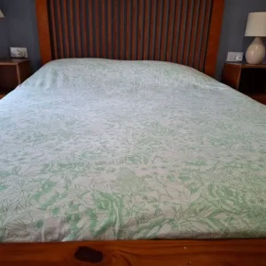 Kingsize duvet cover and pillowcases, 100% cotton