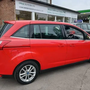 2015 Ford Grand C-Max 1.5 TDCi Zetec 5dr MPV Diesel Manual - Image 8