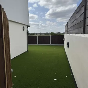Modern double room in Tonbridge, Tonbridge and Malling - Image 2