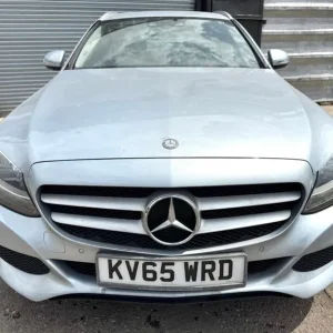 2016 Mercedes C-Class Estate C200 2.0L Auto Executive with 18" Alloys - Image 2