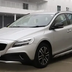 2018 Volvo V40 Cross Country 1.5 T3 Nav Plus Hatchback - Image 5