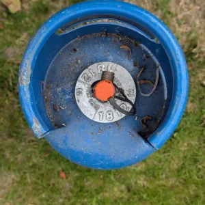 7KG Butane Gas Bottle Full - Image 2