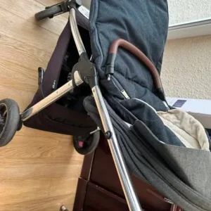 Mamas & Papas Flip XT3 with carrycot and footmuff - Image 7