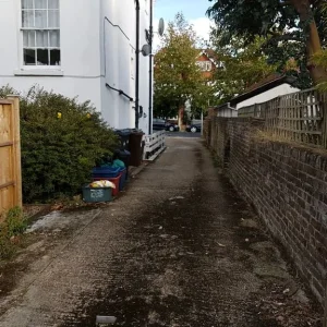 Garage space to rent - Image 2