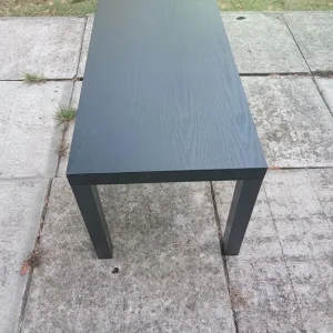 Black table - Image 3