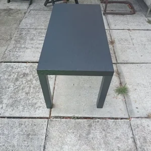 Black table - Image 4