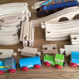 Wooden Track Pieces with Different Ends - Image 2
