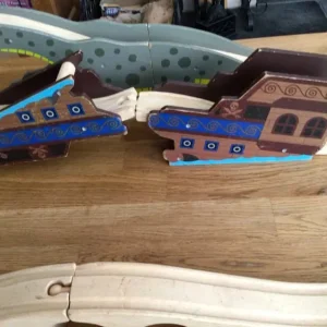 Wooden Track Pieces with Different Ends - Image 6