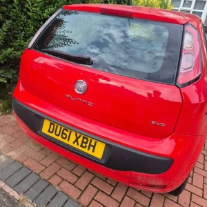 Fiat Punto Evo Dynamic Automatic 2011 - Image 2