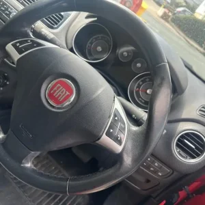 Fiat Punto Evo Dynamic Automatic 2011 - Image 7