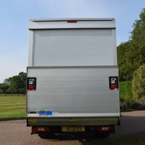 2023 Ford Transit Luton 2.0 EcoBlue Leader RWD Diesel Manual - Image 4