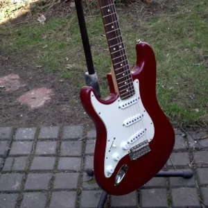 Fender Highway Strat, left-handed, rosewood fingerboard - Image 2