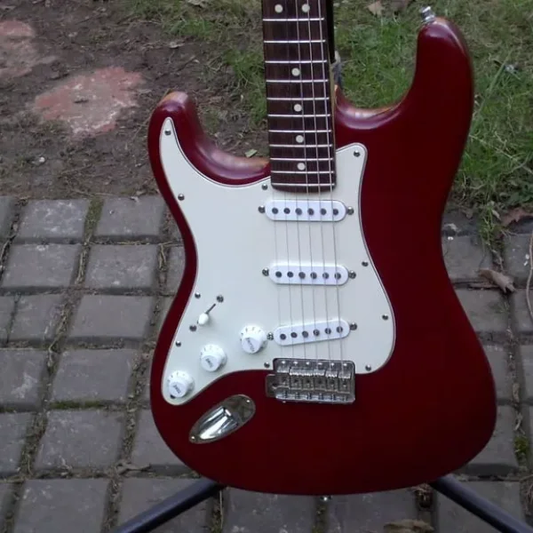 Fender Highway Strat, left-handed, rosewood fingerboard