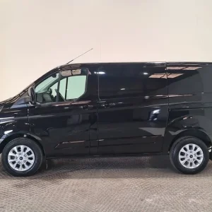 Ford Transit Custom 2.0 280 ECOBLUE Limited P/V SWB Auto 130bhp - Image 8