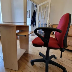 Office Table & Chair - Image 3