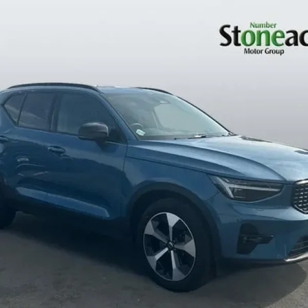 2024 Volvo XC40 Ultra Dark B3 Estate Hybrid