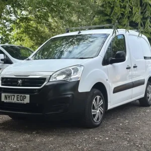 2017 Peugeot Partner 1.6HDi White Panel Van 3dr Manual Diesel NO VAT - Image 4