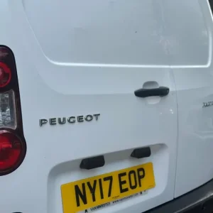 2017 Peugeot Partner 1.6HDi White Panel Van 3dr Manual Diesel NO VAT - Image 7
