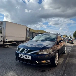 Volkswagen Passat Estate - Image 2