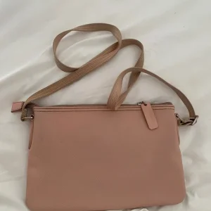 Lacoste Women's Light Pink Handbag - Image 2