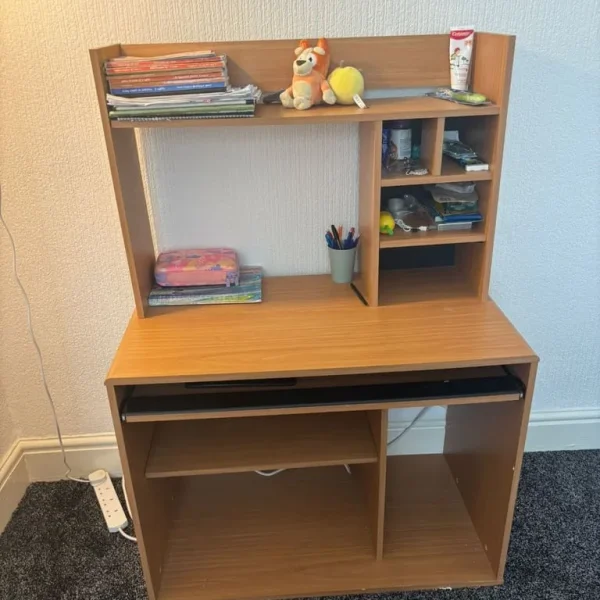 kids study desk