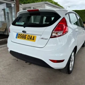 2016 Ford Fiesta 1.25 Zetec 5-door hatchback - Image 5