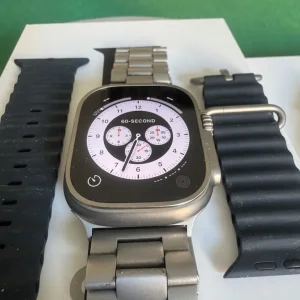 Apple Ultra 49mm Titanium - Image 3