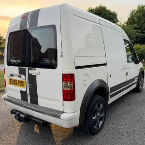 2006 Ford Transit Connect 1.8 TDCi 4-seater with long MOT and clean service history - Image 4