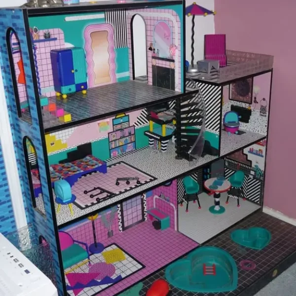 LOL dolls house