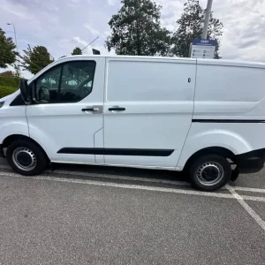 Ford Transit Custom 300 2.0 Ecoblue 2019 Manual - Image 2