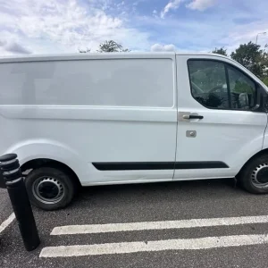 Ford Transit Custom 300 2.0 Ecoblue 2019 Manual - Image 4