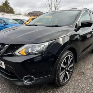 2015 Nissan Qashqai 1.2 DIG-T Tekna XTRON 2WD Euro 6 5dr SUV Petrol Automatic - Image 2