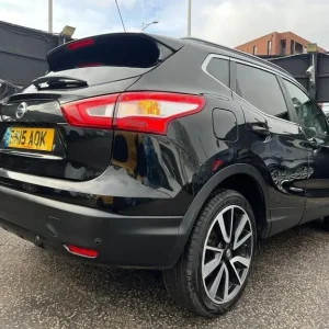 2015 Nissan Qashqai 1.2 DIG-T Tekna XTRON 2WD Euro 6 5dr SUV Petrol Automatic - Image 4