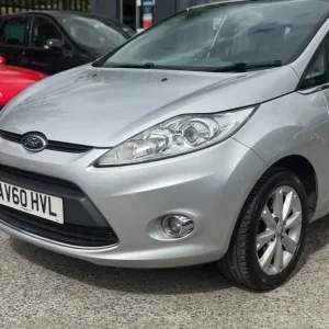 2010 Ford Fiesta 1.25 Zetec 5-door hatchback petrol manual - Image 3