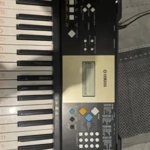 Yamaha YPT-220 61-Key Digital Keyboard Piano Black - Image 5