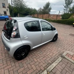 Citroen C1 Hatchback 2013 Manual 5-door - Image 4