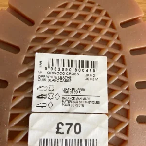 UNWORN LADIES CLARKS SANDALS - Image 5