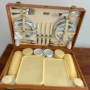 1950s Brexton Picnic Set - Image 8